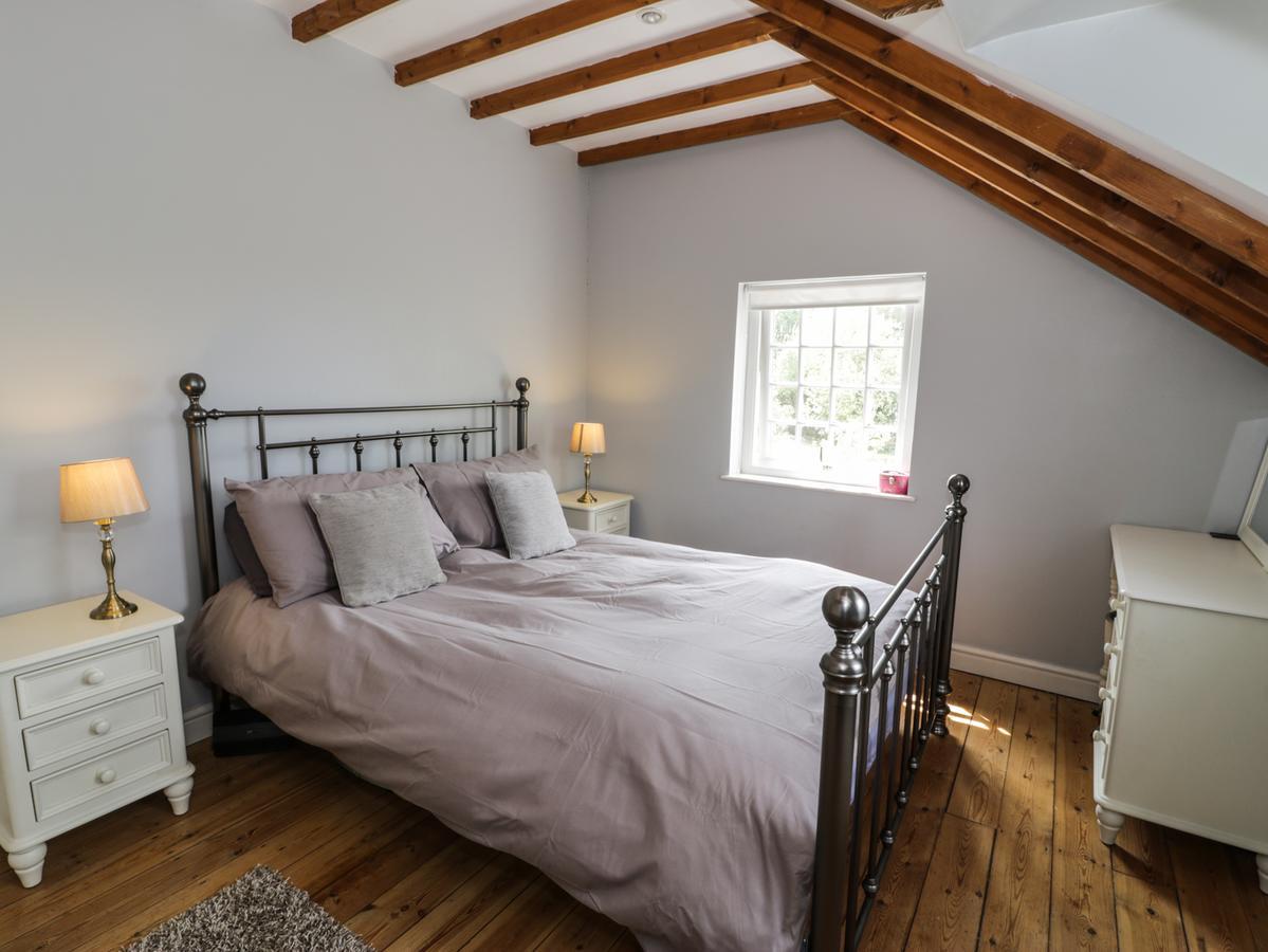 Grafog Farm Cottage Groeslon Экстерьер фото